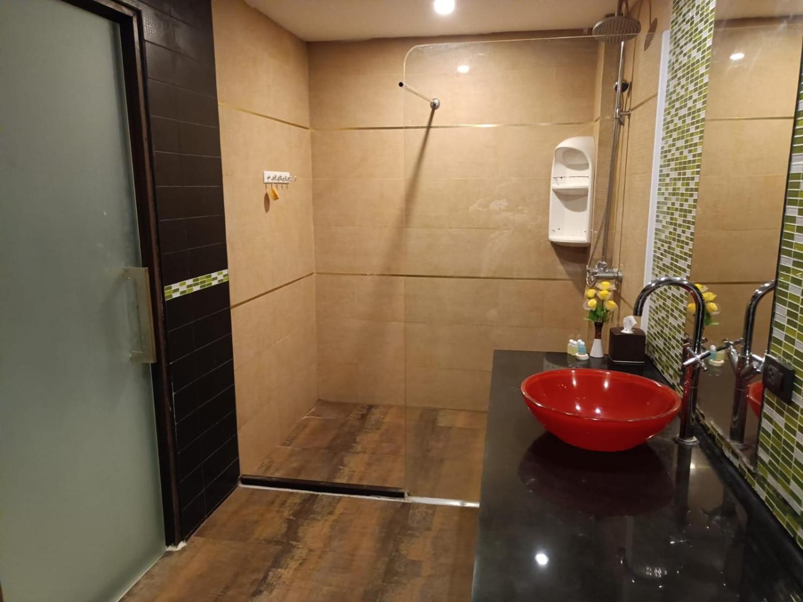 Aura Inn Rooms Патая Екстериор снимка