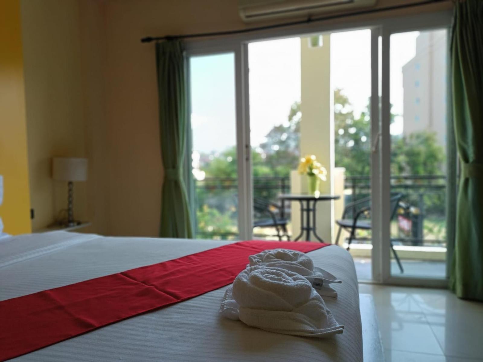 Aura Inn Rooms Патая Екстериор снимка