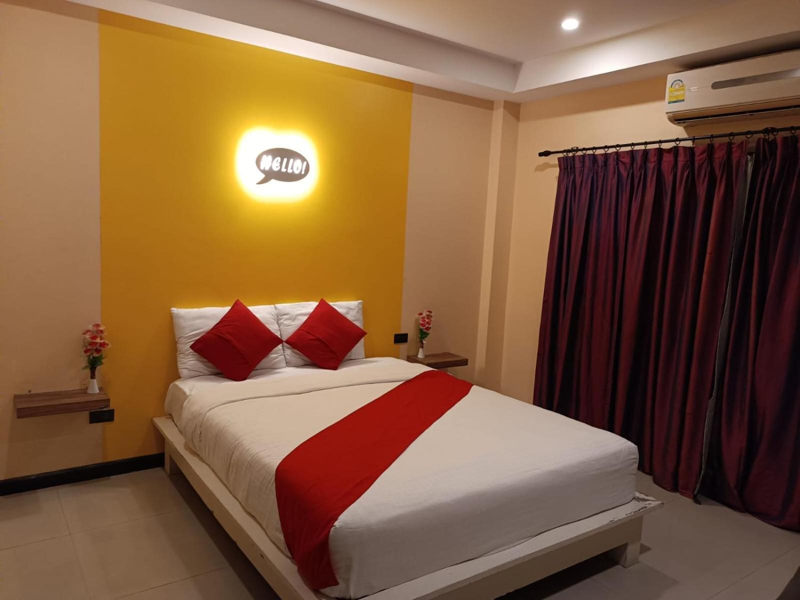 Aura Inn Rooms Патая Екстериор снимка