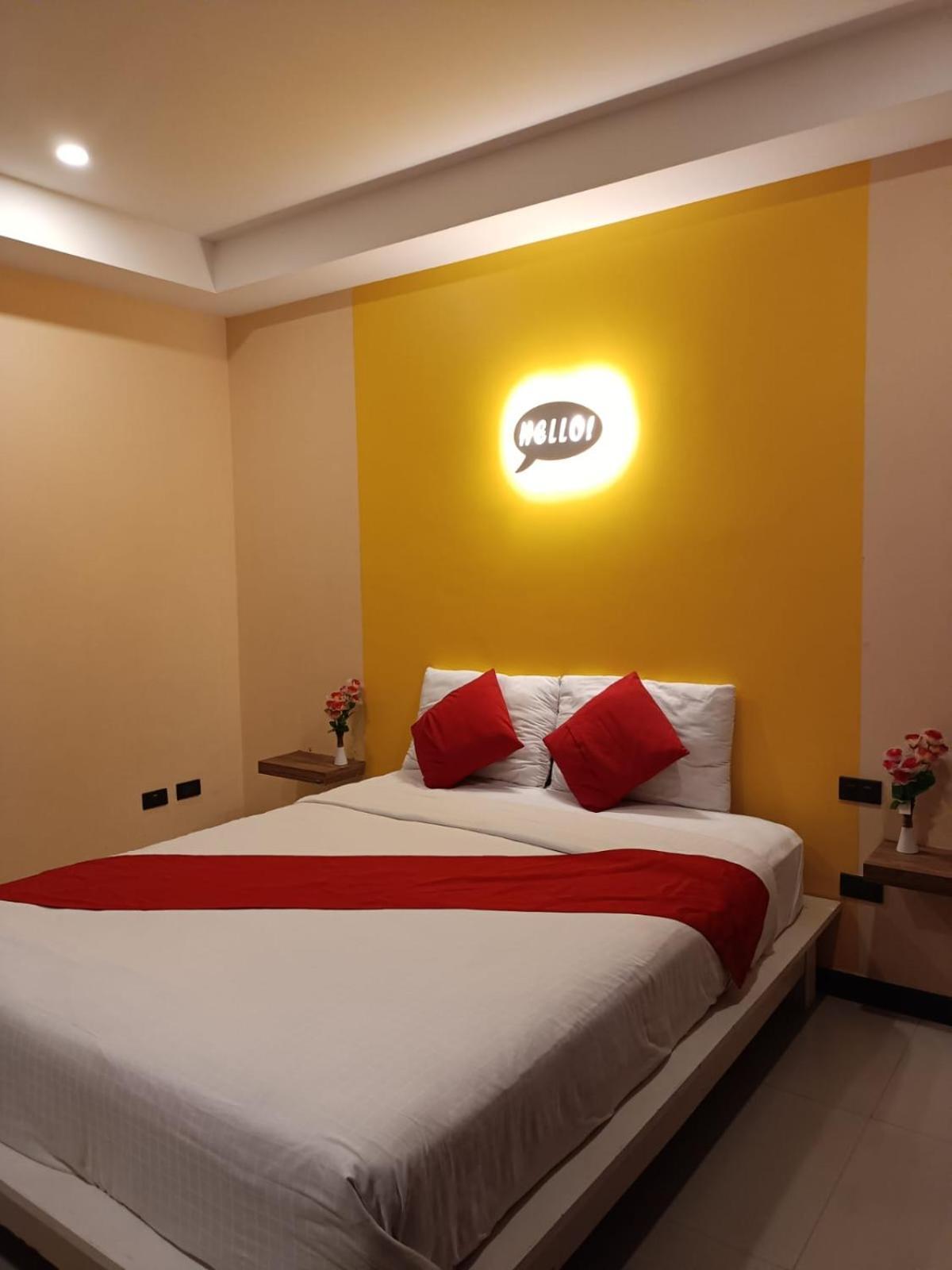 Aura Inn Rooms Патая Екстериор снимка