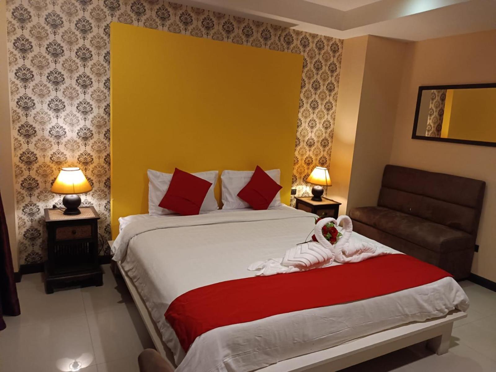 Aura Inn Rooms Патая Екстериор снимка